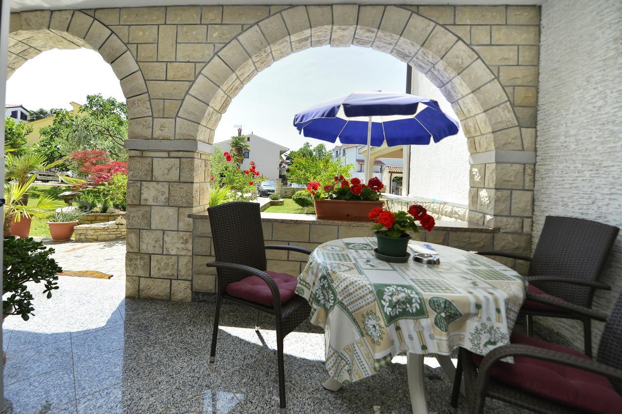 Apartment Mip Poreč Exterior foto
